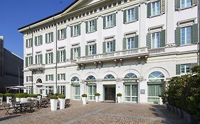 Avani Palazzo Moscova Milan Hotel